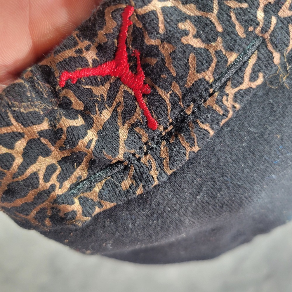 Jordan Brand Infant Beanie Black Gold Elephant Print Jumpman Logo‎ 0-6M
